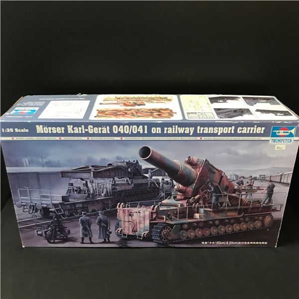 SEALED TRUMPETER MORSER KARL-GERAT 040/041 ON RAILWAY TRANSPORT CARRIER IN ORIGINAL PACKAGING