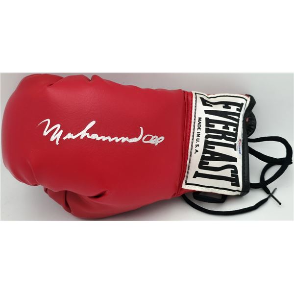 MUHAMMAD ALI SIGNED BOXING GLOVE - PSA COA