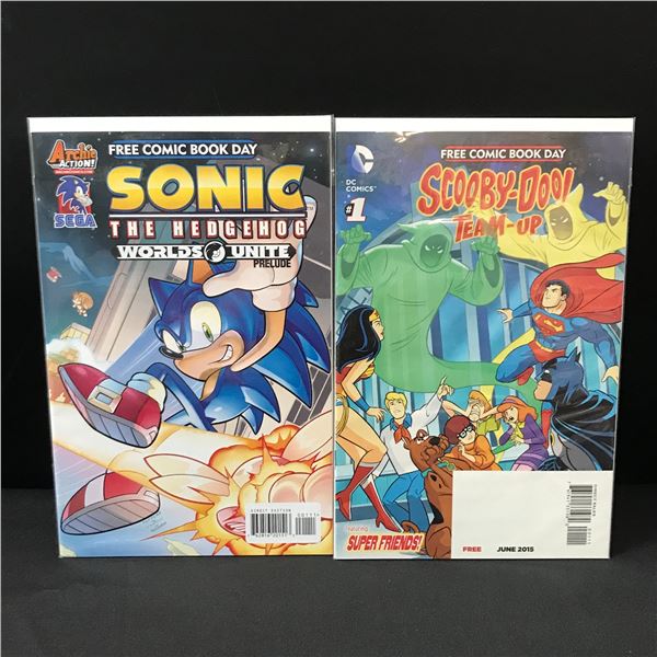 LOT OF 2 COMICS - SONIC AND SCOOBY DOO