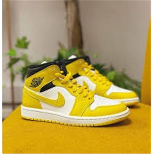 Nike WMNS Air Jordan 1 Mid (White/Vivid Sulfur-Black)