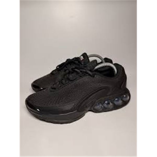 Nike Air Max DN (Black)
