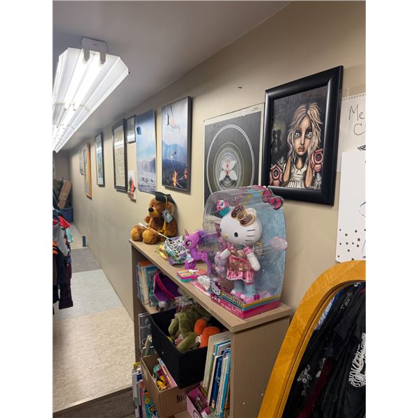 artwork and pictures