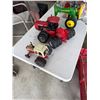 Image 2 : 3 collector tractor models
