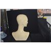 Image 4 : VINTAGE ART DECO STYLE MANNEQUIN BUSTS (3 PCS)