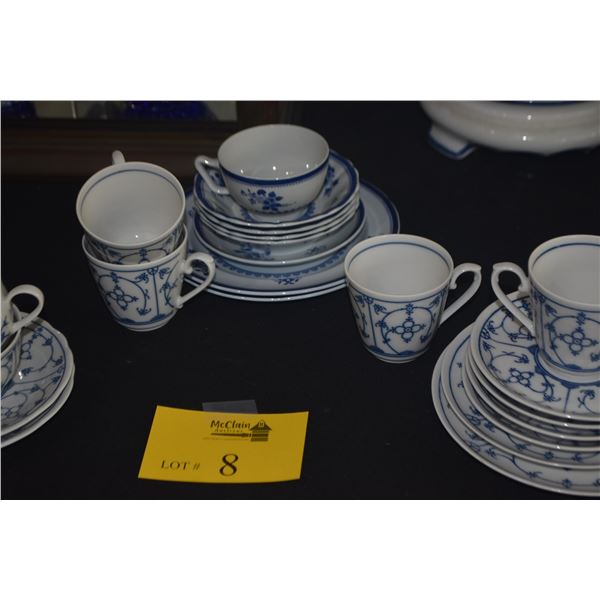 COPELAND SPODE & WINTERLING CUP, SAUCERS & PLATES (22 PCS)