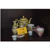 Image 1 : CHINESE PORCELAIN TEA SET, CUPS & DISH (12 PCS)