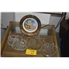 Image 1 : ETCHED GLASS TRAYS & ROYAL HAWAIIAN PLATE (4 PCS) (DOES NOT INCLUDE STAND)