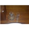 Image 3 : DANISH MODERN SQUARE ICE BUCKET, GLASS OIL LAMP & GLADMARK SERVING PLATTERS (4 PCS)