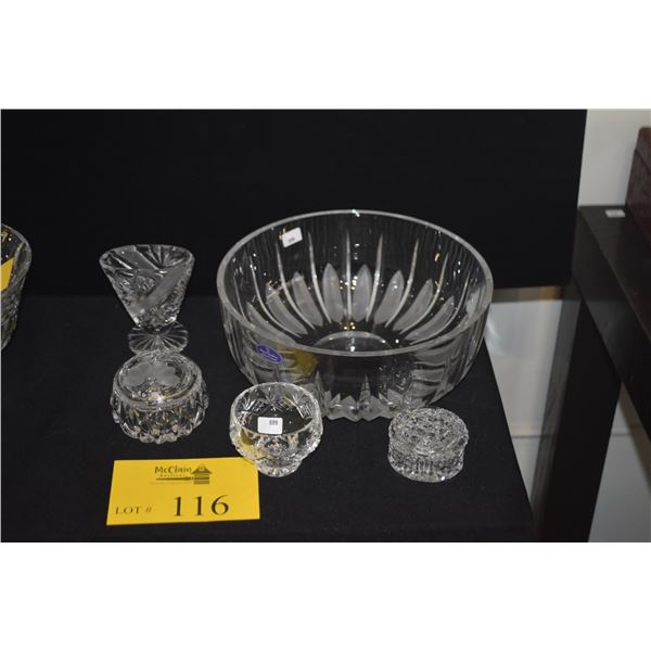 9" ROYAL DOULTON BOWL, COVERED BOXES, BOWL & BUD VASE (5 PCS)