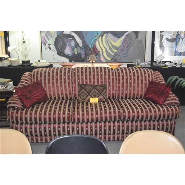 UPHOLSTERED SOFA W/PILLOWS