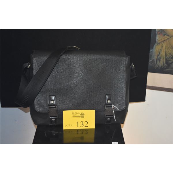 LOUIS VUITTON MESSENGER BAG, MADE OF TEXTILE & LEATHER CALLED TAIGA