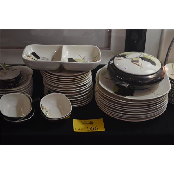 COLLECTION OF RED WING POTTERY DISHES, PLATES, CUPS, SAUCERS, BOWLS IN LOTUS PATTERN (103 PCS)