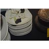 Image 3 : COLLECTION OF RED WING POTTERY DISHES, PLATES, CUPS, SAUCERS, BOWLS IN LOTUS PATTERN (103 PCS)