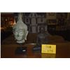 Image 1 : EBONY SEATED BUDDHA & THAI BUDDHA HEAD ON STAND (2 PCS)