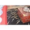 Image 5 : INDICH HAND KNOTTED ART DECO STYLE BAMBOO RUG IN BLACK (109" X 143")