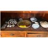 Image 1 : MIXED LOT: CERAMIC PLATE, CHOPSTICK RESTS, BOWLS & DISHES (31 PCS)