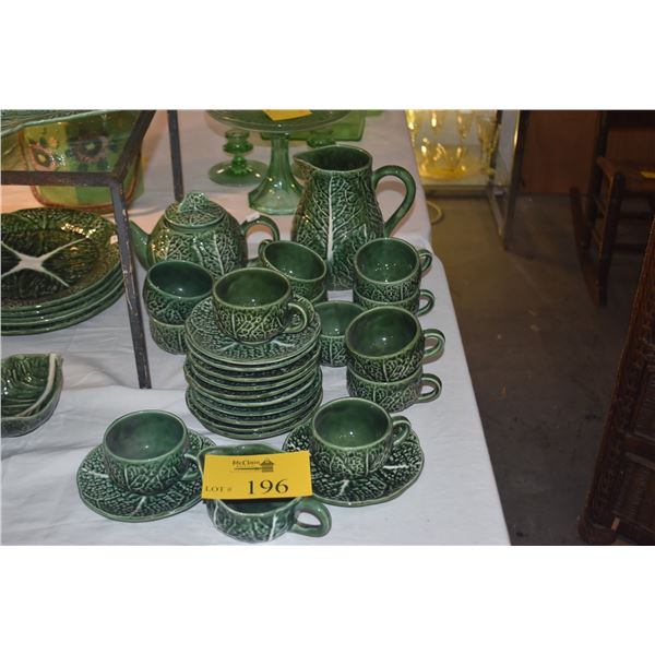COLLECTION OF PORTUGAL MAJOLICA GREEN CABBAGE LEAF TEAPOT, CUPS, SAUCERS, CREAMER & PITCHER (27 PCS)