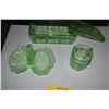 Image 3 : VINTAGE HAZEL ATLAS URANIUM GLASS GREEN CRISS CROSS REFRIGERATOR DISH, GREEN DEPRESSION GLASS MEASUR