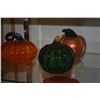 Image 2 : COLLECTION OF GLASS PUMPKINS (3 PCS)