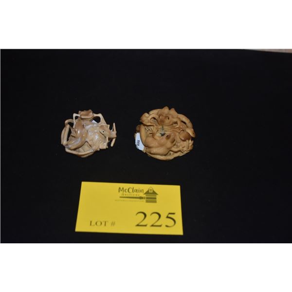 FROG SCULPTURES (2 PCS)