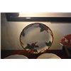 Image 3 : VINTAGE FRANCISCAN APPLE CERAMIC BOWLS, PLATES, CUPS, SERVING PIECES, TEAPOTS, CREAMER, SUGAR, ETC. 
