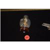 Image 1 : CHINESE AGATE SNUFF BOTTLE, SHALLOW RELIEF OF BAT & BOY W/STAND (2 3/8")