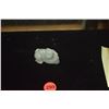 Image 1 : CHINESE NEPHRITE JADE BOY HOLDING GOURD (1 3/4")