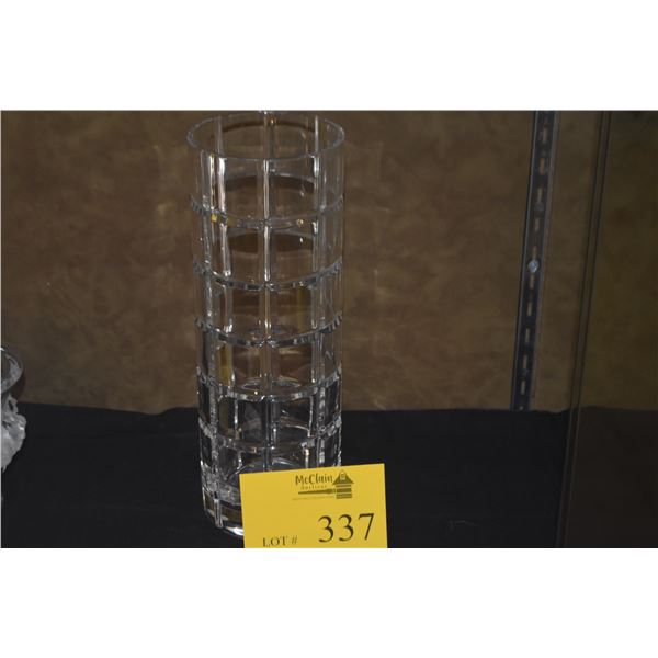 TIFFANY & CO. TARTAN PLAID VASE (12")