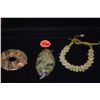 Image 1 : HARDSTONE JEWELRY: BEADS & ART GLASS (7 PCS)