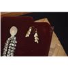 Image 3 : NECKLACE & EARRINGS, MOMI KE'OKE'O SHELLS & 2 TONE METAL SHELLS