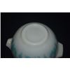 Image 9 : VINTAGE PYREX AMISH BUTTERPRINT CINDERELLA MIXING BOWLS IN TURQUOISE & WHITE (3 PCS)