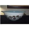 Image 2 : VINTAGE PYREX GOLDEN GRAPES CINDERELLA BOWL & VINTAGE PYREX PRIMARY COLORS REFRIGERATOR DISHES (4 PC