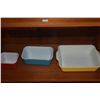 Image 7 : VINTAGE PYREX GOLDEN GRAPES CINDERELLA BOWL & VINTAGE PYREX PRIMARY COLORS REFRIGERATOR DISHES (4 PC