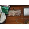 Image 5 : COLLECTION OF PURSES & BAGS (19 PCS)