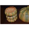 Image 3 : BORDALLO PINHEIRO PUMPKIN TUREEN & BOWLS, HALLOWEEN PLATES & CHINESE PORCELAIN ALTER FRUIT PUMPKIN (
