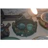 Image 5 : MIXED LOT: ASSORTED VINTAGE PLATES, DISHES & BOWLS, SALTS, CARD HOLDERS, PLANTERS & TEAPOT (31 PCS)