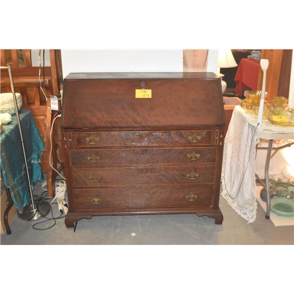 CHIPPENDALE CHERRY SLANT LID DESK W/SCROLLED OGEE BRACKET FEET, CA. 1785, FROM HART LYMAN FAMILY IN 
