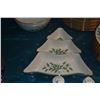 Image 9 : LENOX HOLIDAY PATTERN CHINA PLATES, BOWLS, TRAYS, SALT & PEPPER (45 PCS)