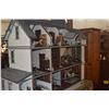 Image 15 : 11 ROOM VICTORIAN DOLLHOUSE: FULLY FURNISHED ON LAZY SUSAN STYLE BASE (BASE: 55 1/2" X 32 1/4")