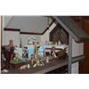 Image 26 : 11 ROOM VICTORIAN DOLLHOUSE: FULLY FURNISHED ON LAZY SUSAN STYLE BASE (BASE: 55 1/2" X 32 1/4")