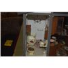 Image 41 : 11 ROOM VICTORIAN DOLLHOUSE: FULLY FURNISHED ON LAZY SUSAN STYLE BASE (BASE: 55 1/2" X 32 1/4")