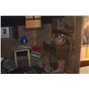 Image 6 : VINTAGE RUSTIC DIORAMA/SHADOW BOX OF A PRIMITIVE CABIN