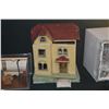Image 2 : FRAMED SHADOW BOX DIORAMA OF A CLOSET, PEDDLER DOLL W/TABLE OF WARES, SMALL WOODEN DIORAMA OF COUNTR