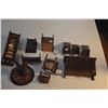 Image 5 : COLLECTION OF MISSION STYLE DOLLHOUSE FURNITURE (2 ROOMS) (MANY SIGNED)