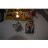 Image 10 : LARGE LOT: COLLECTION OF BEANIE BABIES & TOYS