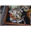 Image 5 : LARGE COLLECTION OF BEADS & CRAFT SUPPLIES (DOES NOT INCLUDE CASE)