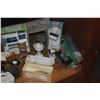 Image 8 : COLLECTION OF ASSORTED METAL DOLLHOUSE FURNITURE