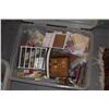 Image 10 : LARGE LOT: ASSORTED DOLLHOUSE FURNITURE & ACCESSORIES (21 BOXES)