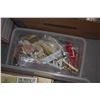 Image 18 : LARGE LOT: ASSORTED DOLLHOUSE FURNITURE & ACCESSORIES (21 BOXES)