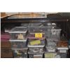 Image 3 : LARGE LOT: ASSORTED DOLLHOUSE FURNITURE & ACCESSORIES (21 BOXES)